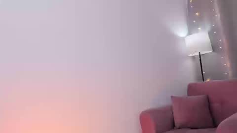 ISABELLA online show from 03/12/26, 12:06