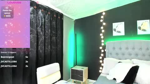 Snapshot of isabella_lt chatting on 02/05/25, 08:25 online show from 02/05/25, 08:25