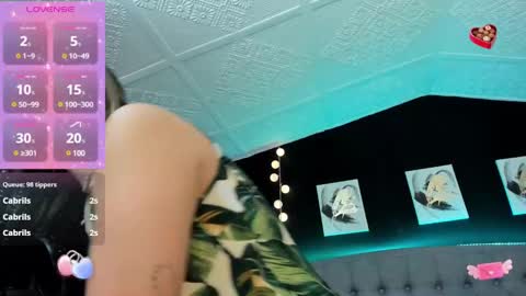 Snapshot of isabella_lt chatting on 02/10/25, 08:31 online show from 02/10/25, 08:31