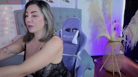   online show from 11/03/25, 12:06