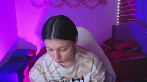 isabella_monntolvo online show from 05/26/26, 07:21