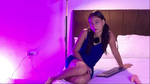 Snapshot of isabella_oa chatting on 07/02/26, 07:53 isabella santana online show from 07/02/26, 07:53