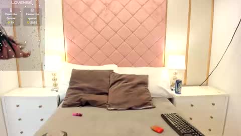 Snapshot of isabella_roa chatting on 02/16/26, 03:24 Isabella online show from 02/16/26, 03:24