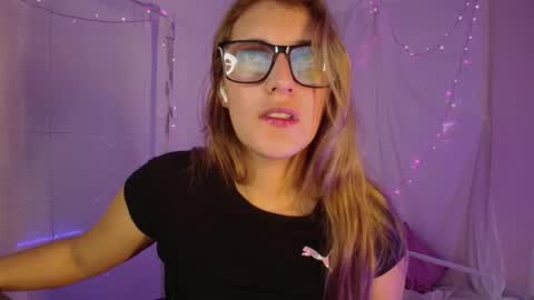 Isabella Rros online show from 02/13/26, 02:35