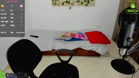 Snapshot of isabella_sweett_ chatting on 11/16/25, 07:52 Isabella online show from 11/16/25, 07:52