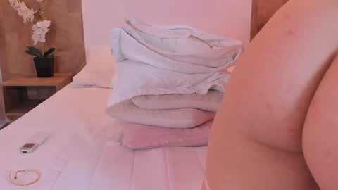 isabella_winkler online show from 07/06/26, 03:03