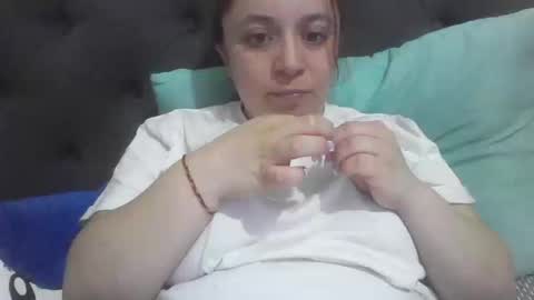 Snapshot of isabellaa_hills_ chatting on 09/25/25, 03:27 isabellaa_hills_ online show from 09/25/25, 03:27