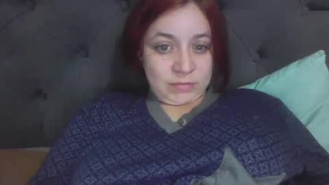 Snapshot of isabellaa_hills_ chatting on 10/03/25, 02:03 isabellaa_hills_ online show from 10/03/25, 02:03
