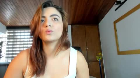 Isabella  Everyday From 0530 to 1430 Col Time online show from 09/13/25, 12:27