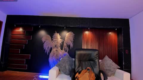 Isabella  Everyday From 0530 to 1430 Col Time online show from 11/09/25, 01:53