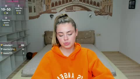 Snapshot of isabellabler chatting on 12/21/24, 01:10 isabellabler online show from 12/21/24, 01:10