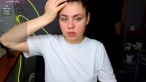 Snapshot of isabellabler chatting on 11/19/25, 06:57 isabellabler online show from 11/19/25, 06:57