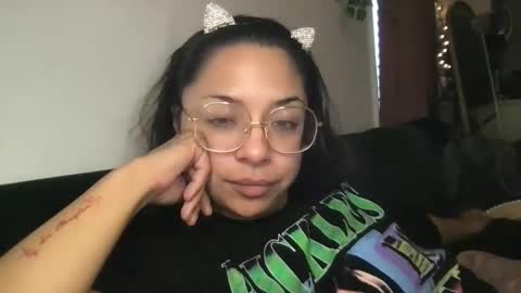 isabellaelizabeth online show from 06/06/26, 10:47