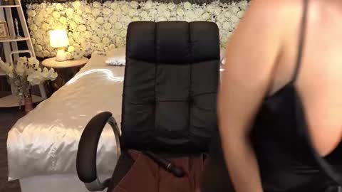 Marina online show from 02/02/26, 01:32