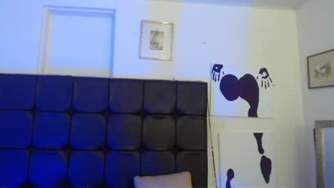 Snapshot of isabellakoff chatting on 06/10/26, 12:04 Tati - online show from 06/10/26, 12:04