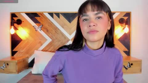 Snapshot of isabellamarinny chatting on 10/01/25, 12:22 Isabella online show from 10/01/25, 12:22