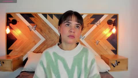 Snapshot of isabellamarinny chatting on 10/02/25, 11:39 Isabella online show from 10/02/25, 11:39