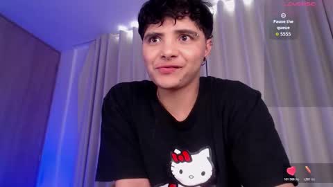 Isabella Mout  online show from 03/15/26, 09:43