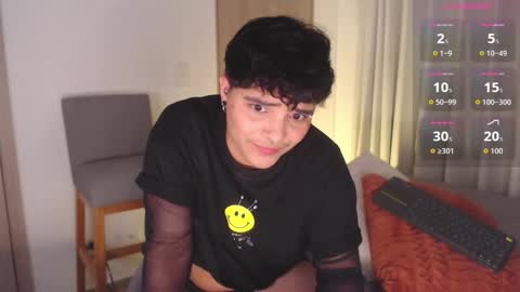 Isabella Mout  online show from 03/17/26, 11:41