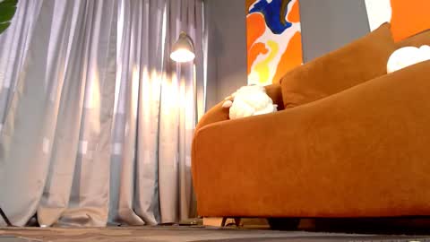 Help me with your follow independent model isabela online show from 11/23/25, 08:41