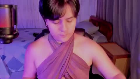 Isabella online show from 05/18/26, 06:19