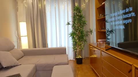 isabellauribe online show from 05/02/26, 12:54