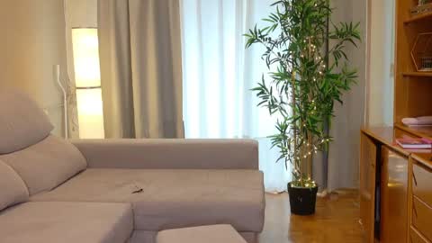 isabellauribe online show from 05/09/26, 11:37