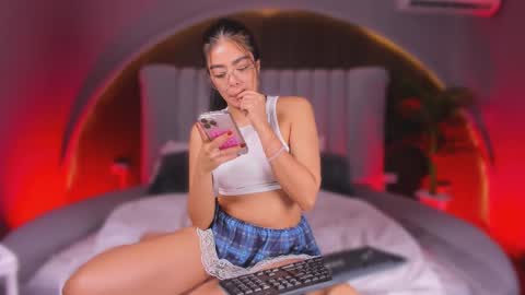 Isa  online show from 02/10/26, 04:16