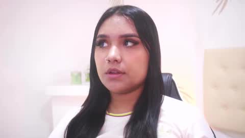   online show from 12/03/25, 12:25