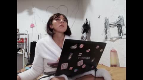 isabelle_sara online show from 04/15/26, 04:19