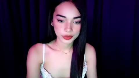 Snapshot of isabelle_willis chatting on 11/21/25, 07:07 Isabelle online show from 11/21/25, 07:07