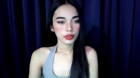 Snapshot of isabelle_willis chatting on 11/25/25, 02:50 Isabelle online show from 11/25/25, 02:50