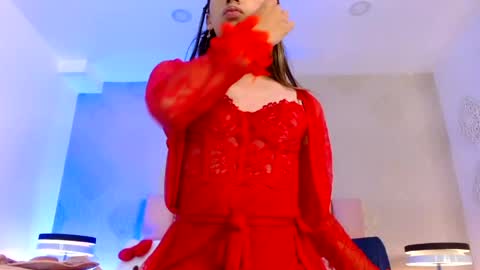 Isabelle Daza online show from 05/14/26, 12:12