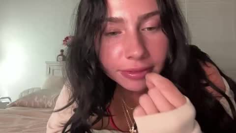 Snapshot of isabellekinsley chatting on 09/24/25, 03:43 isabellekinsley online show from 09/24/25, 03:43