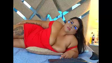 IsabellMendez online show from 04/14/26, 10:05