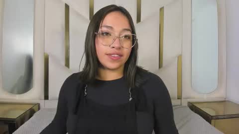 isabellrodriguez18 online show from 02/22/26, 03:07