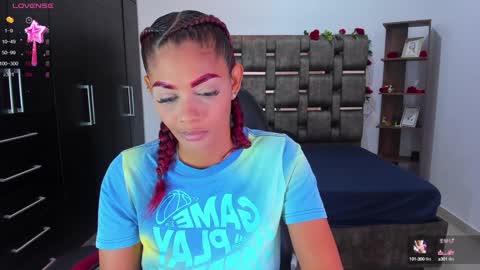 Hi mi name is Isabel  online show from 12/15/24, 04:07