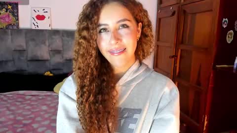 Isabela  online show from 11/20/25, 05:18