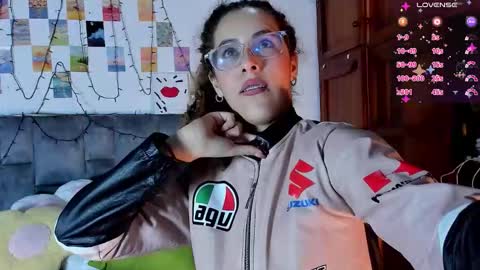 Snapshot of isangel_ chatting on 02/03/26, 04:21 Isabela online show from 02/03/26, 04:21