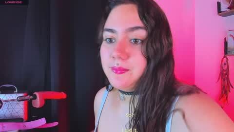 Snapshot of isarhodes_ chatting on 01/12/25, 10:01 Isa online show from 01/12/25, 10:01
