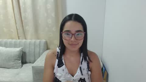 Emma online show from 02/08/26, 02:59