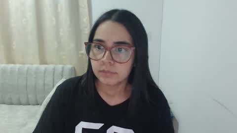 Emma online show from 02/17/26, 03:14