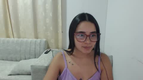 Emma online show from 03/17/26, 04:06