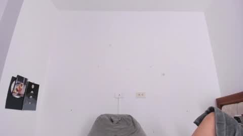 ishabellalopez online show from 02/23/26, 04:21