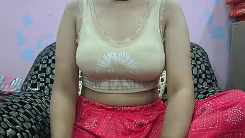 ishika_singh_ online show from 06/16/26, 01:52
