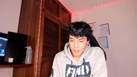 Isidro online show from 03/09/25, 04:16