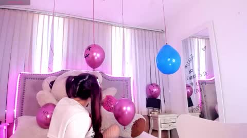 Isis  lohan online show from 10/16/25, 12:17