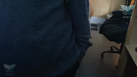 Snapshot of isis_alan chatting on 02/17/26, 12:34 Isis Alan online show from 02/17/26, 12:34