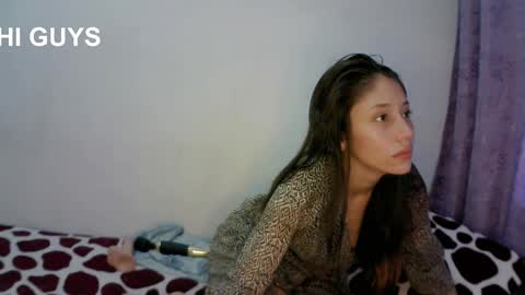 Snapshot of isis_pink chatting on 02/17/25, 10:36 Alaya online show from 02/17/25, 10:36
