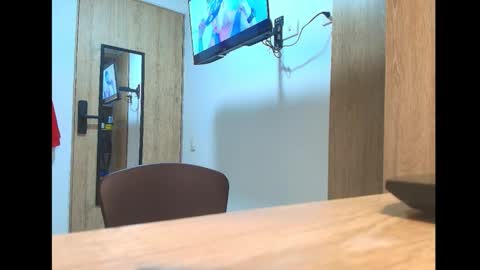 Alaya online show from 01/18/26, 02:04